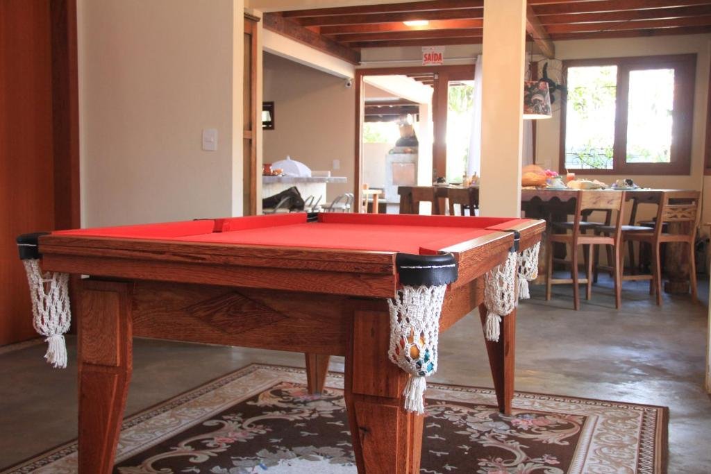 Salón Principal & Mesa de Pool
